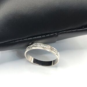 925 Sterling Silver wedding band ring